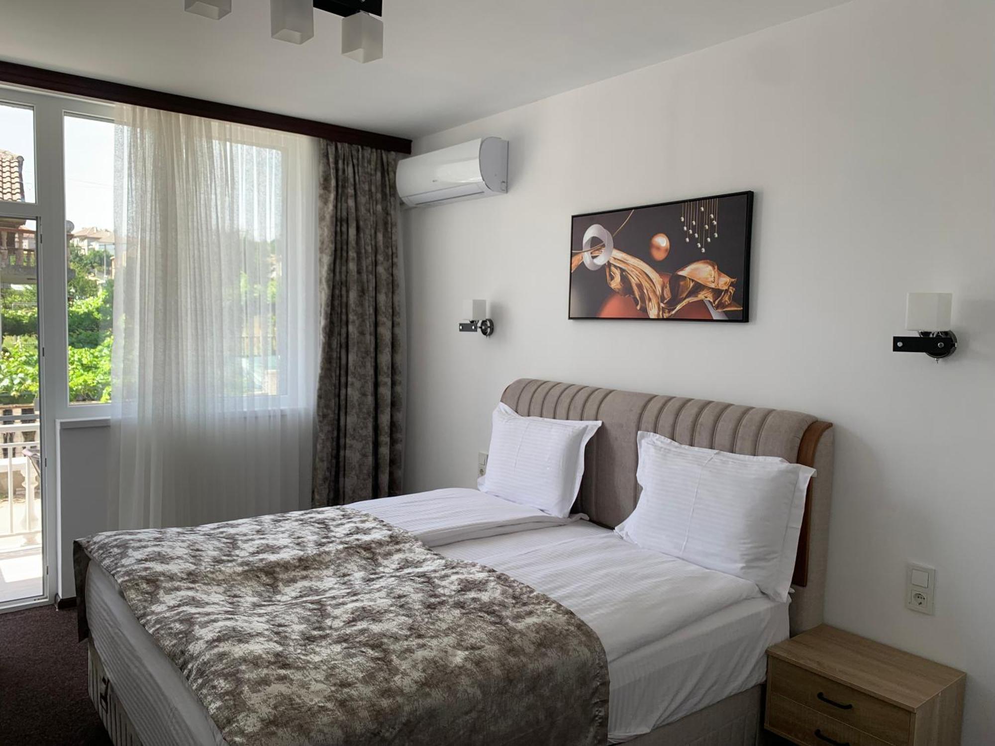 קירקובו Hotel Elit מראה חיצוני תמונה