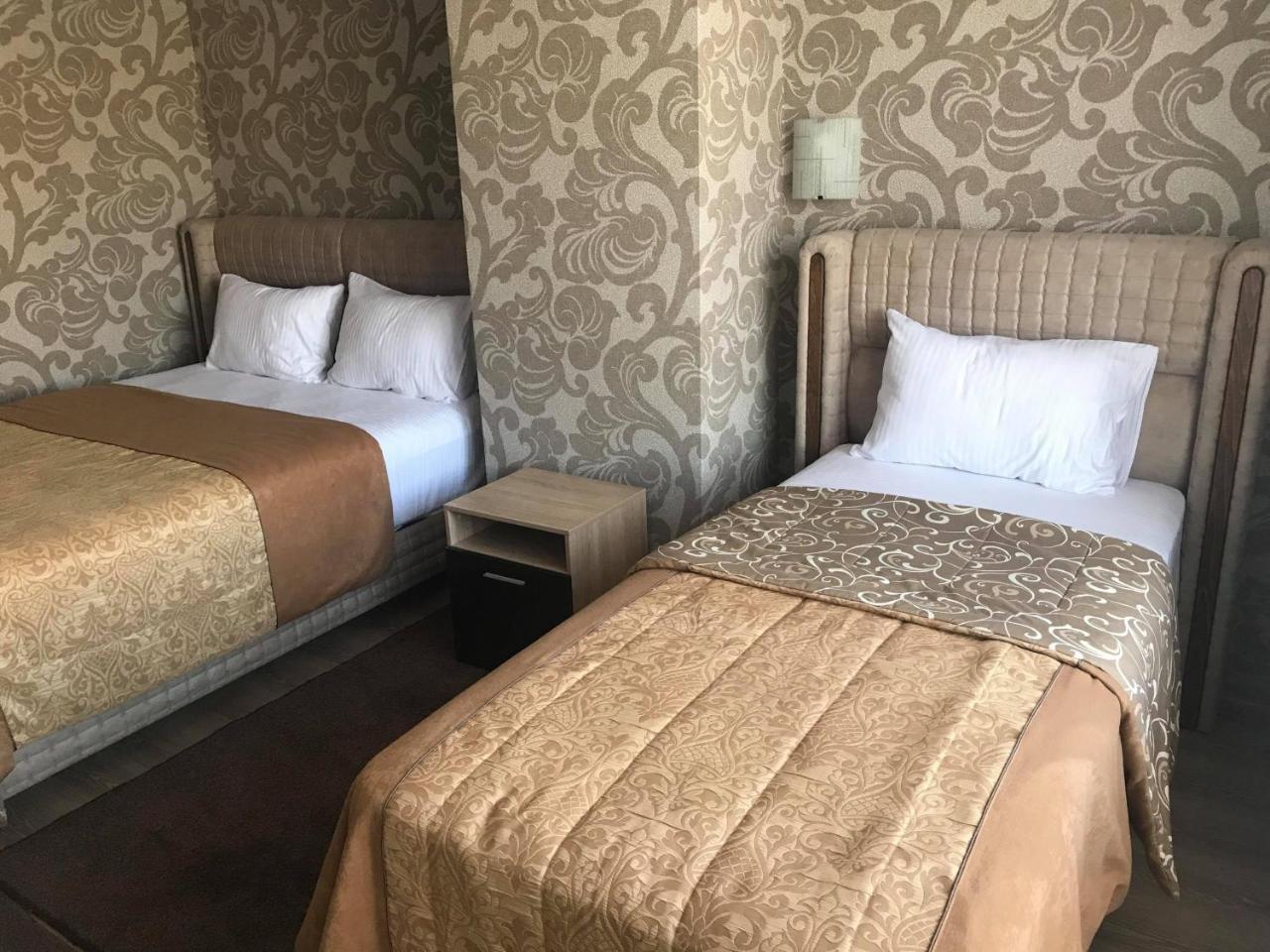 קירקובו Hotel Elit מראה חיצוני תמונה